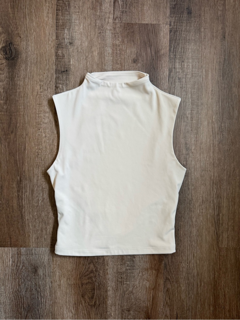 Express Body Contour Mock Neck Top